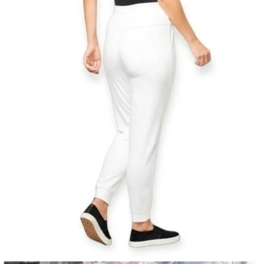 Badgley Mischka Joggers - Picture 3 of 5